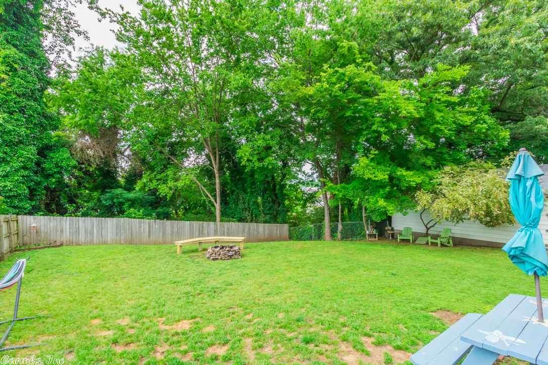 1006 Circle Dr, Benton, AR 72015